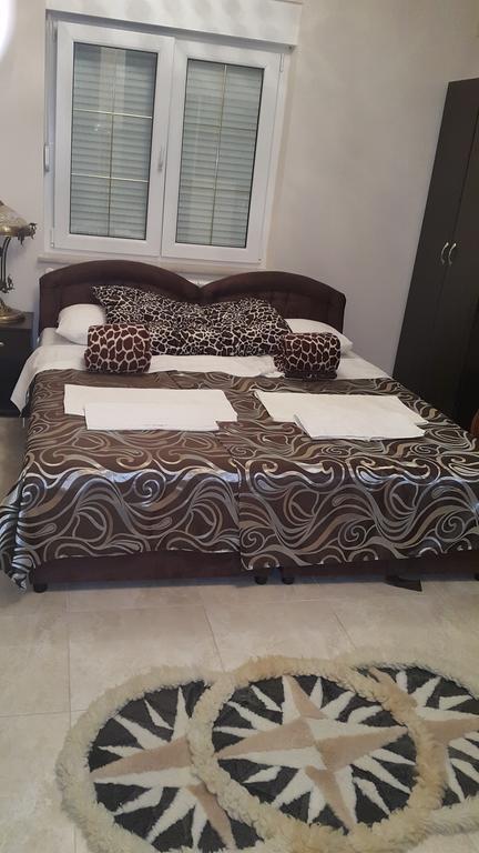Aparthotel Akva Gold Arandjelovac Habitación foto